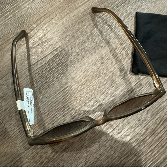 Maui Jim Kila Polarized Cat Eye Bronze Cinnamon with Almond Sunglasses - Picture 7 of 7